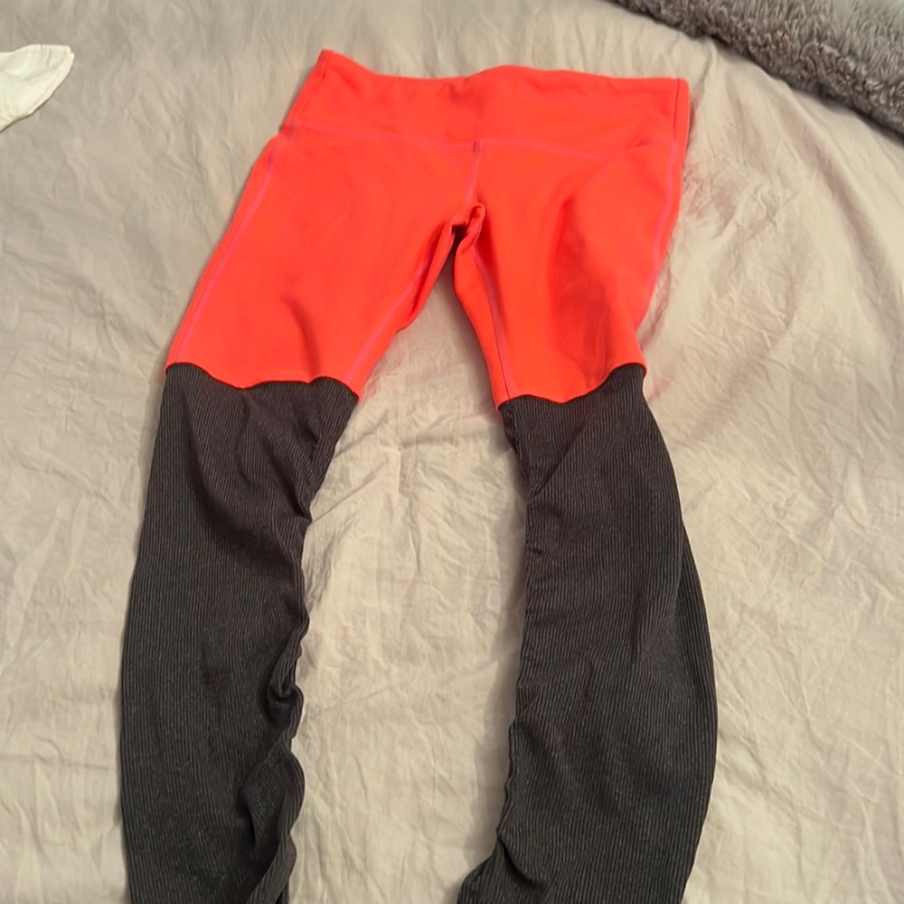 Alo yoga leggings